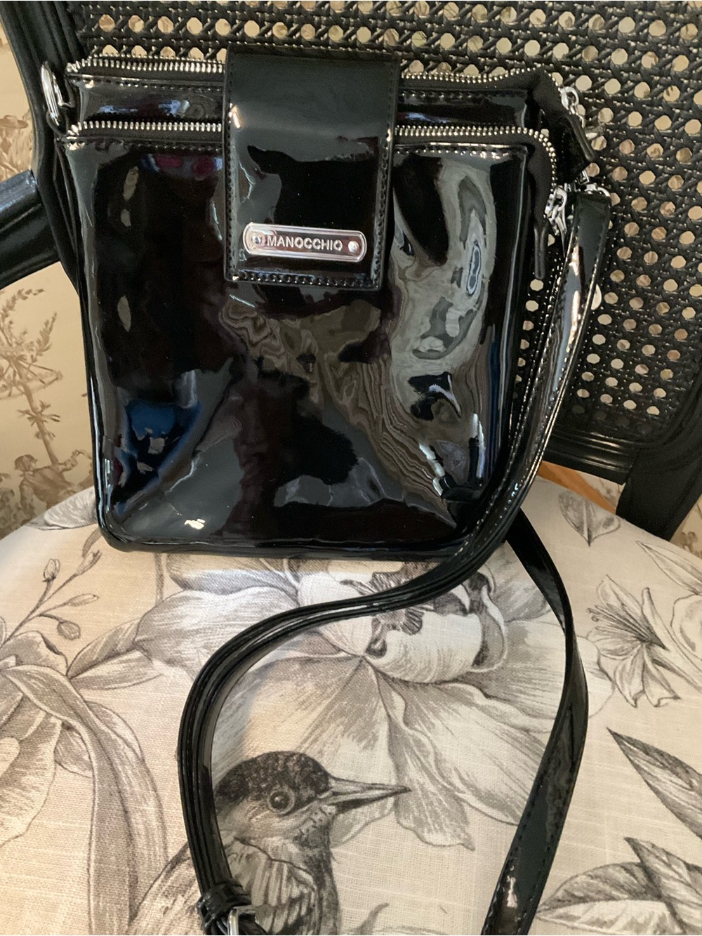 Manocchio Brand Patent Crossbody Bag